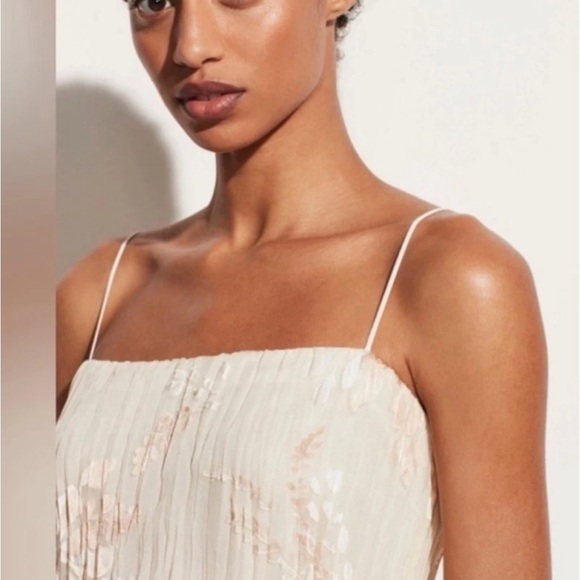 Vince Burnout Cream Pleated Camisole Top - Picture 5 of 14